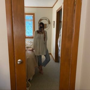 *SOLD* Free People off-white slouchy beach sweater